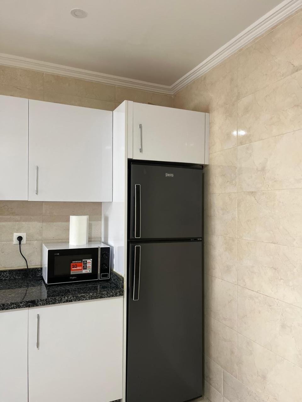 Zahra - Luxe & Confort Corniche Merkala Apartment